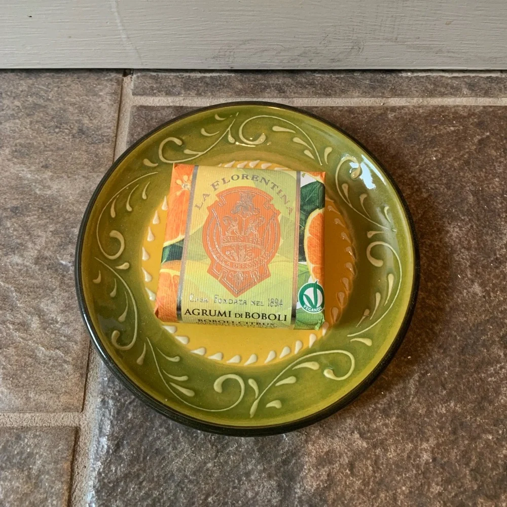 Crate&Barrel Decorative Plate and Soap Set